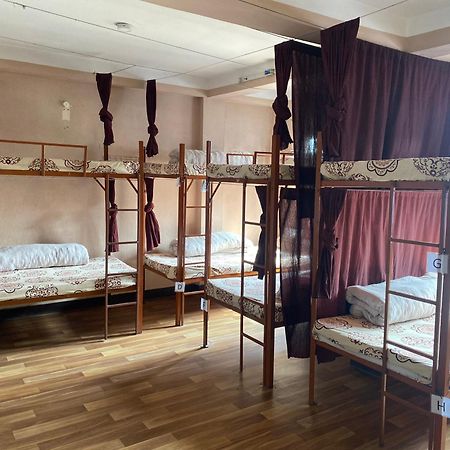 Planet Nomad Hostel Katmandou Extérieur photo