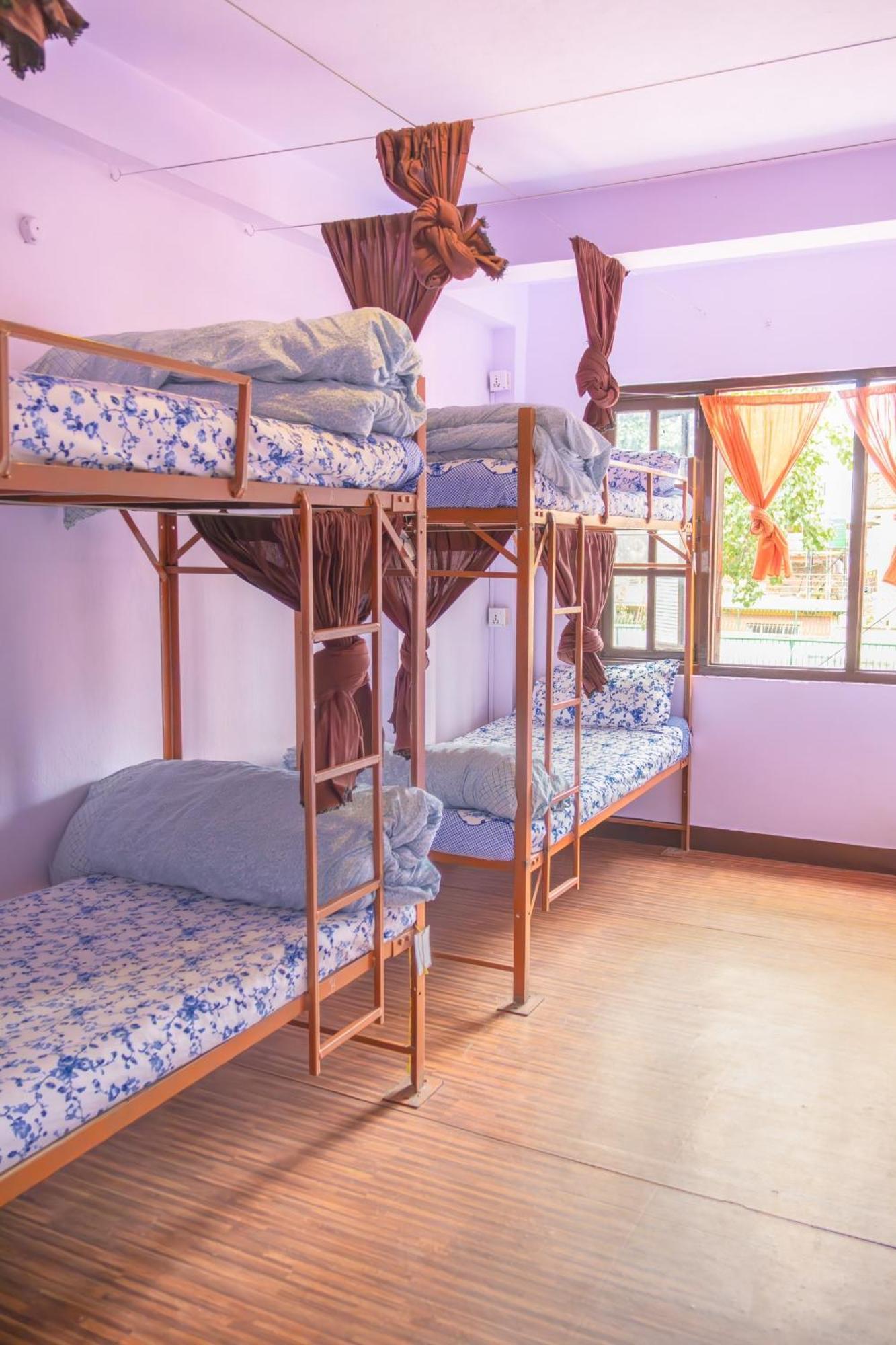 Planet Nomad Hostel Katmandou Extérieur photo